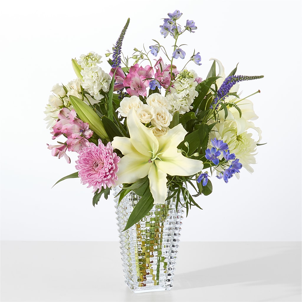 Winter Celebration Bouquet – Rambling Rose Florist, Dunedin FL