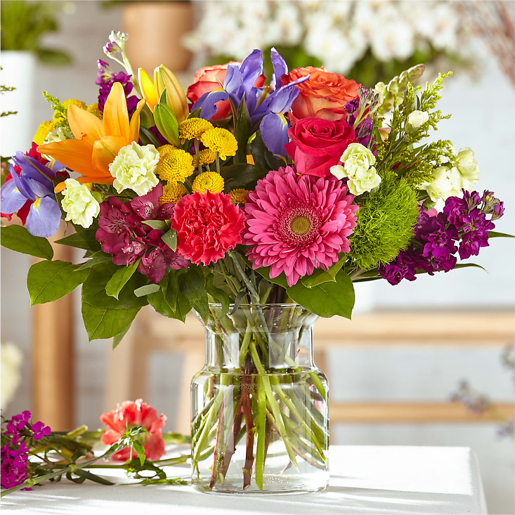Bold & Bright – A Florist Original – Rambling Rose Florist, Dunedin FL