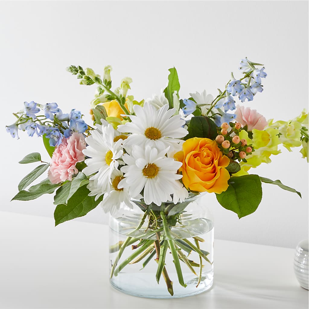 Sun Salutation Bouquet – Rambling Rose Florist, Dunedin FL