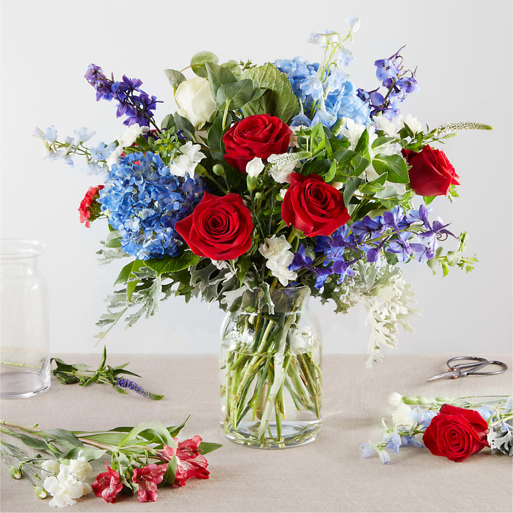 Star Spangled - A Florist Original – Rambling Rose Florist, Dunedin FL
