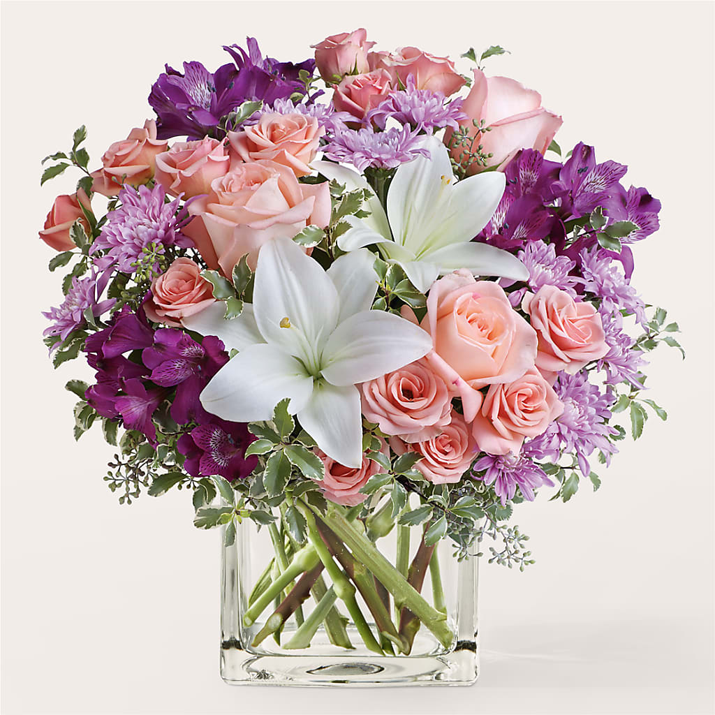 Mani Pedi Bouquet – Rambling Rose Florist, Dunedin FL