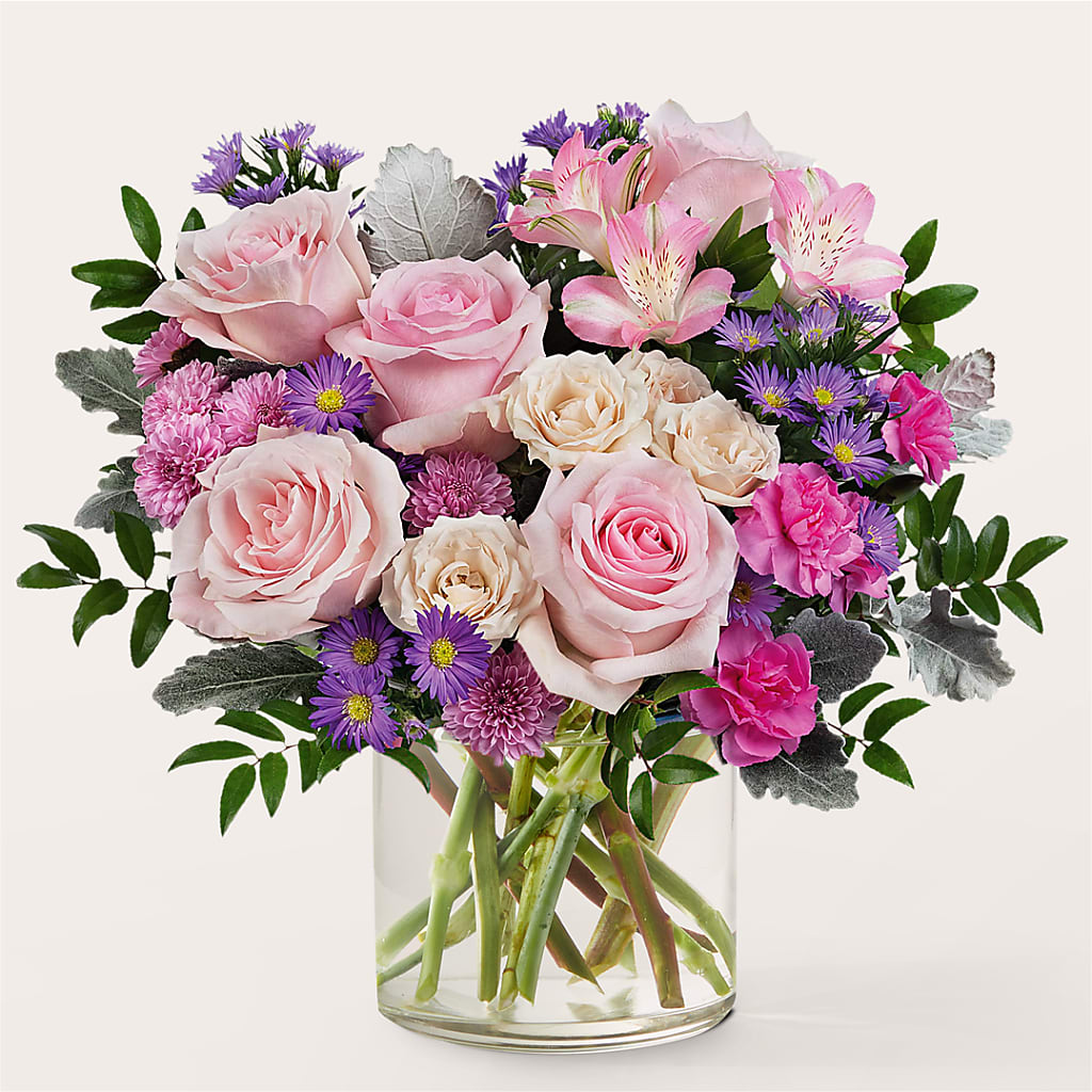 Light as a Feather Bouquet – Rambling Rose Florist, Dunedin FL