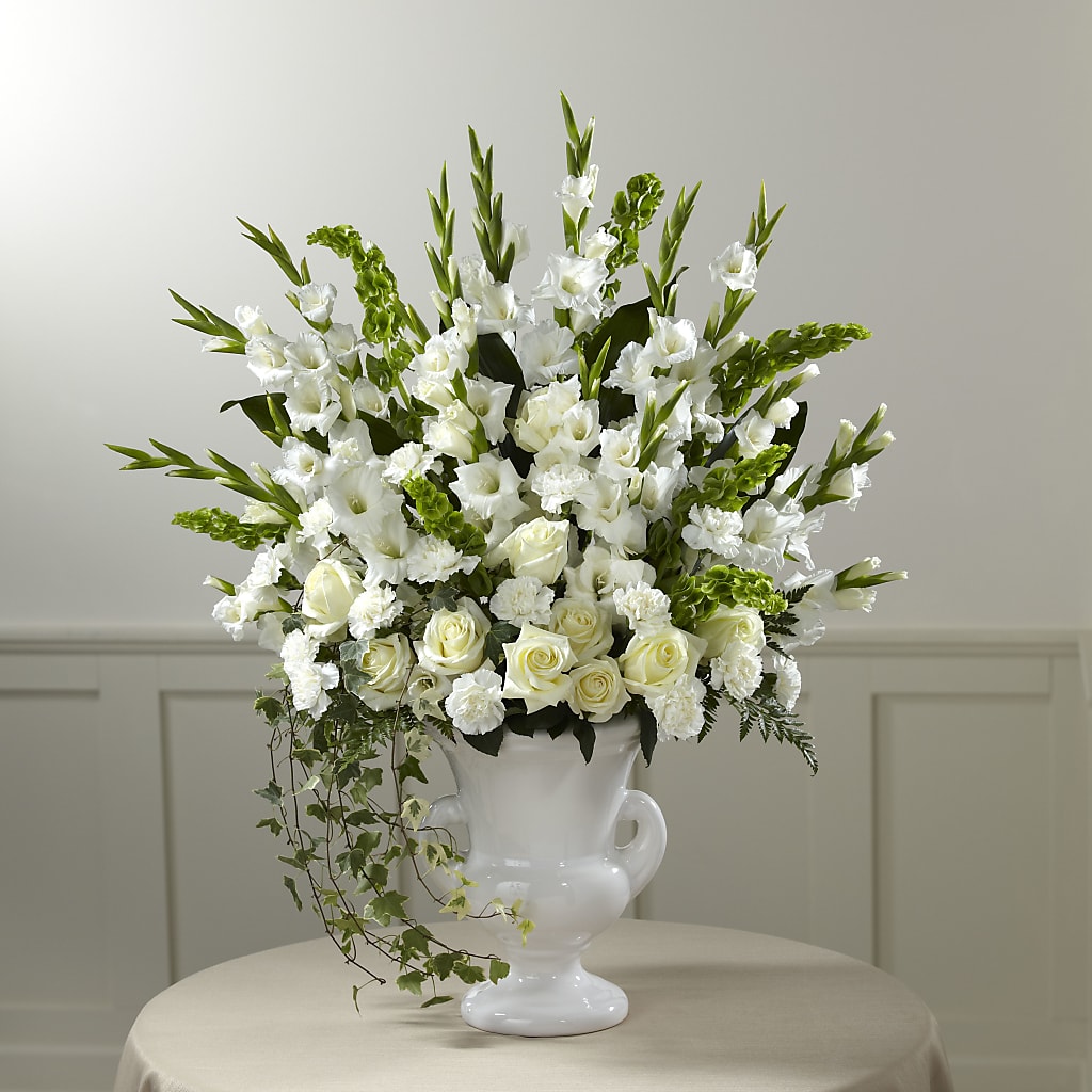 Fond Reflections Arrangement – Rambling Rose Florist, Dunedin FL