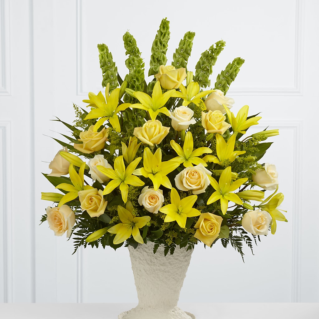 Golden Memories Arrangement – Rambling Rose Florist, Dunedin FL