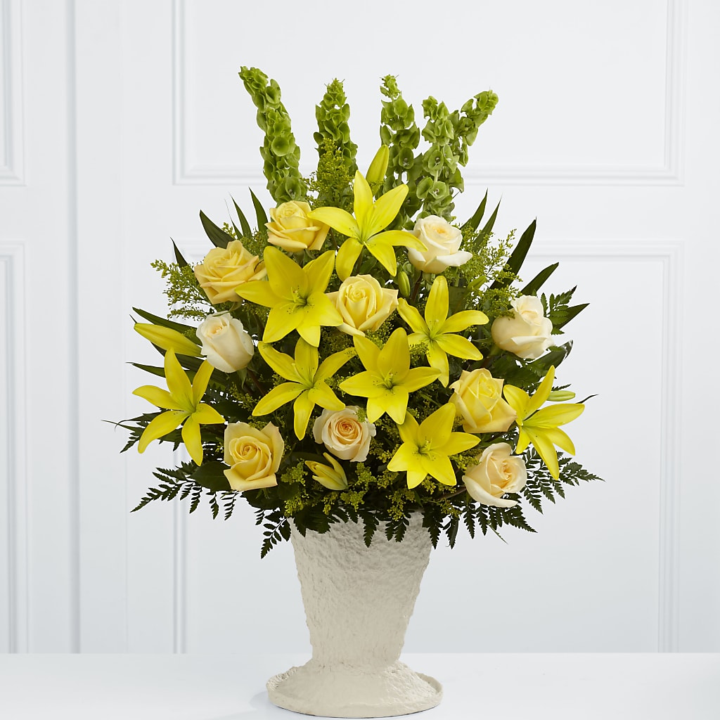Golden Memories Arrangement – Rambling Rose Florist, Dunedin FL
