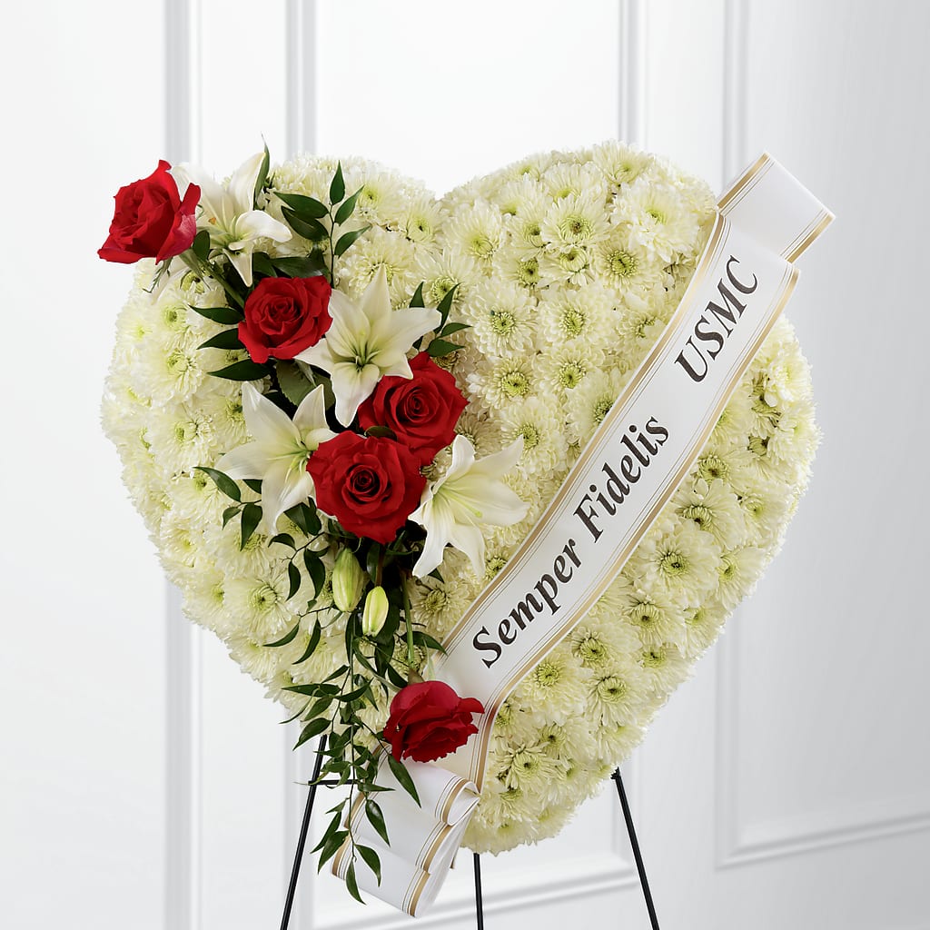 Heartfelt Hero Standing Heart – Rambling Rose Florist, Dunedin FL