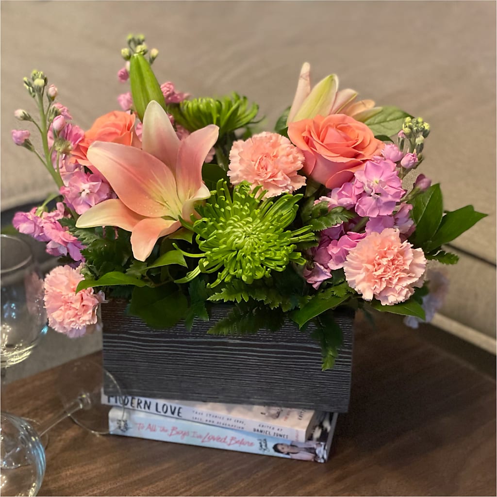 Beautiful Spirit Basket – Rambling Rose Florist, Dunedin FL