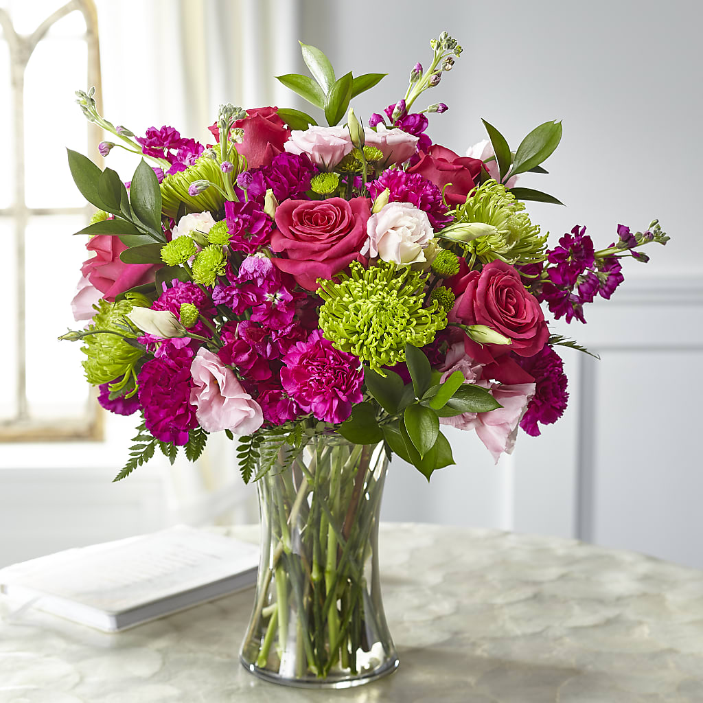 Everlasting Embrace Bouquet – Rambling Rose Florist, Dunedin FL