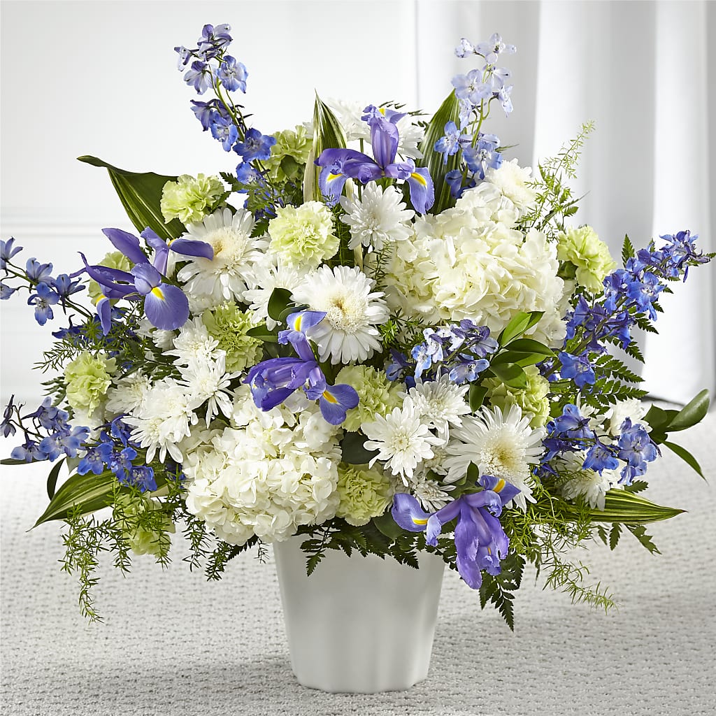 Soft Serenity Floor Basket – Rambling Rose Florist, Dunedin FL