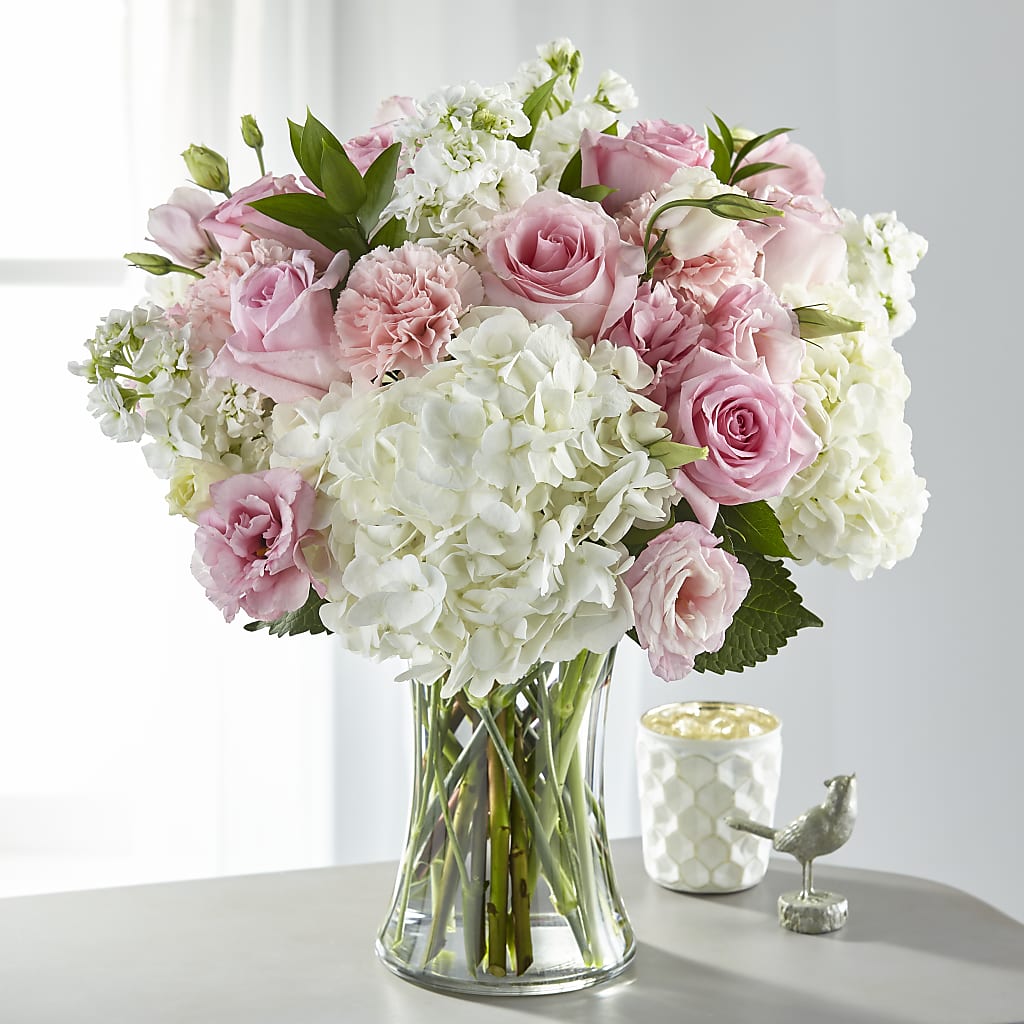 Guiding Grace Bouquet – Rambling Rose Florist, Dunedin FL