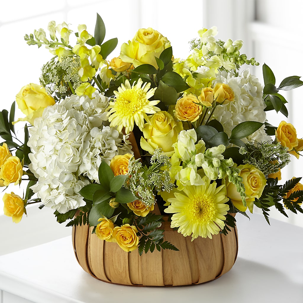 Rustic Remembrance Basket – Rambling Rose Florist, Dunedin FL
