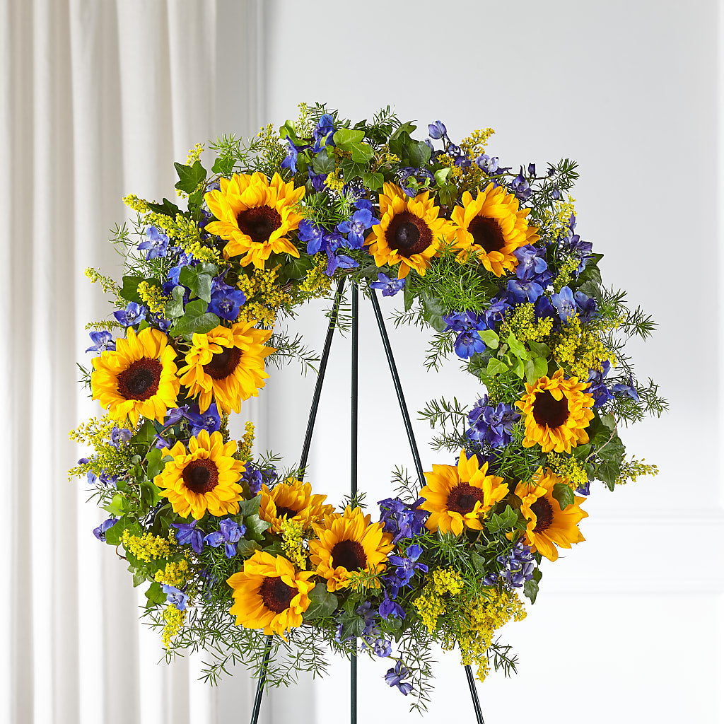 Bright Rays Wreath – Rambling Rose Florist, Dunedin FL