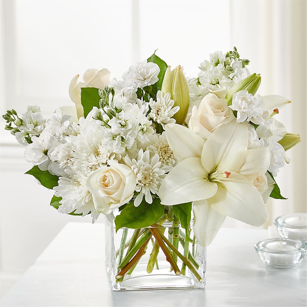 Gentle Breeze Bouquet – Rambling Rose Florist, Dunedin FL