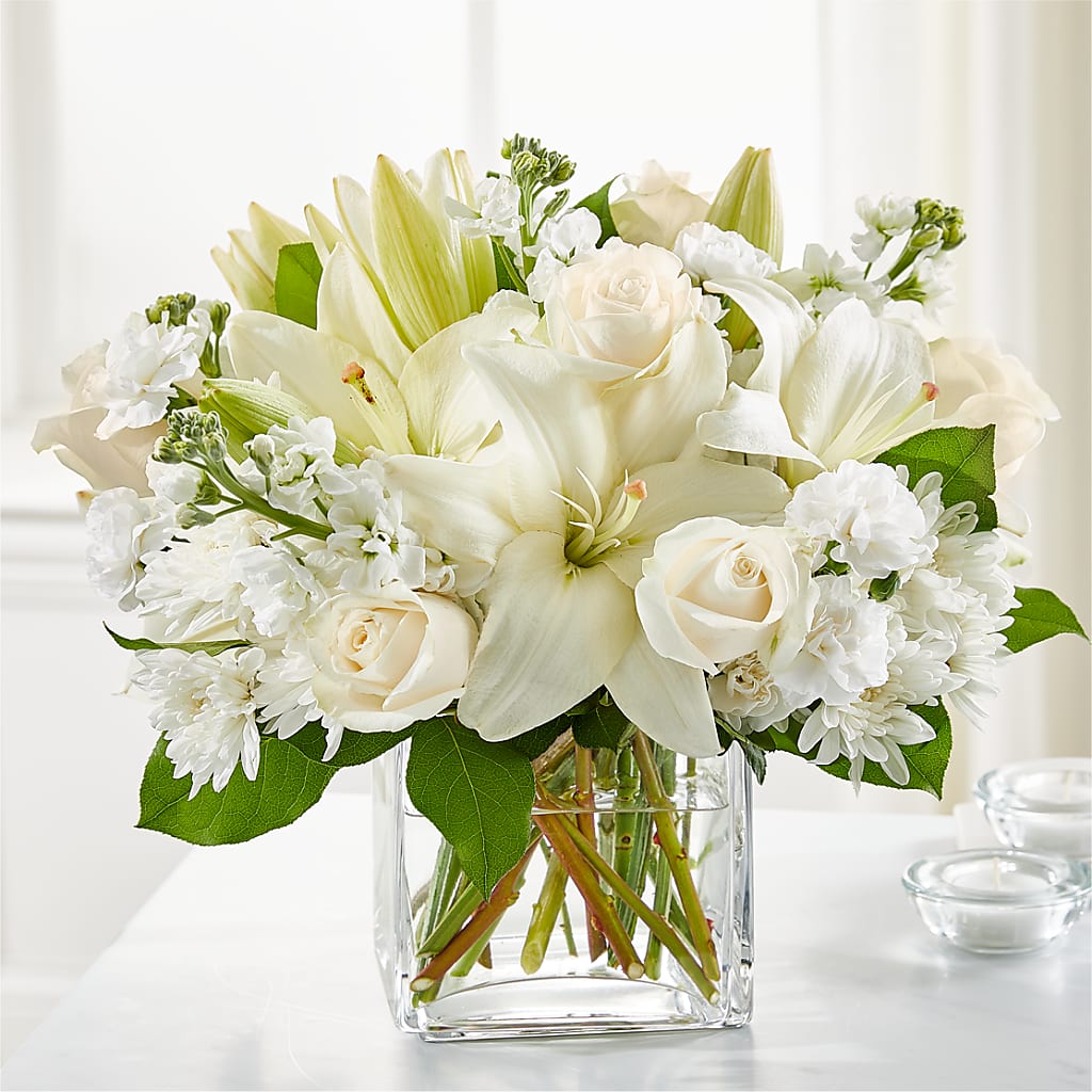 Gentle Breeze Bouquet – Rambling Rose Florist, Dunedin FL
