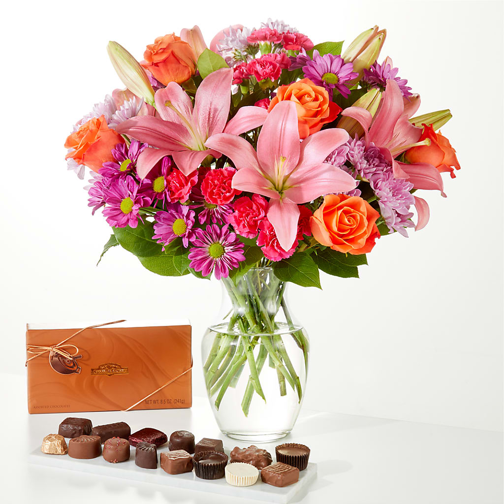 One and Only Bouquet and Chocolate Bundle – Rambling Rose Florist, Dunedin FL