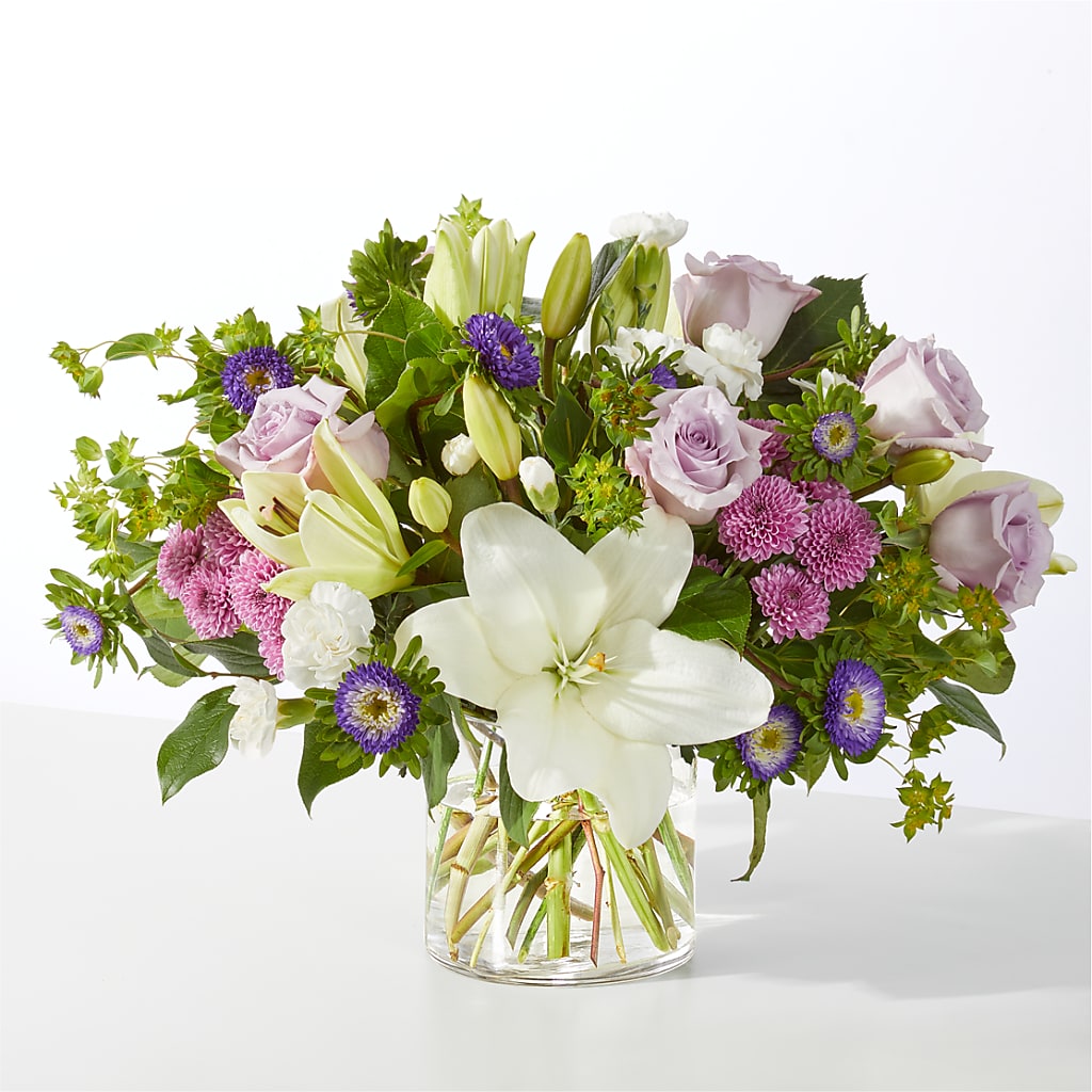 April Showers Bouquet – Rambling Rose Florist, Dunedin FL