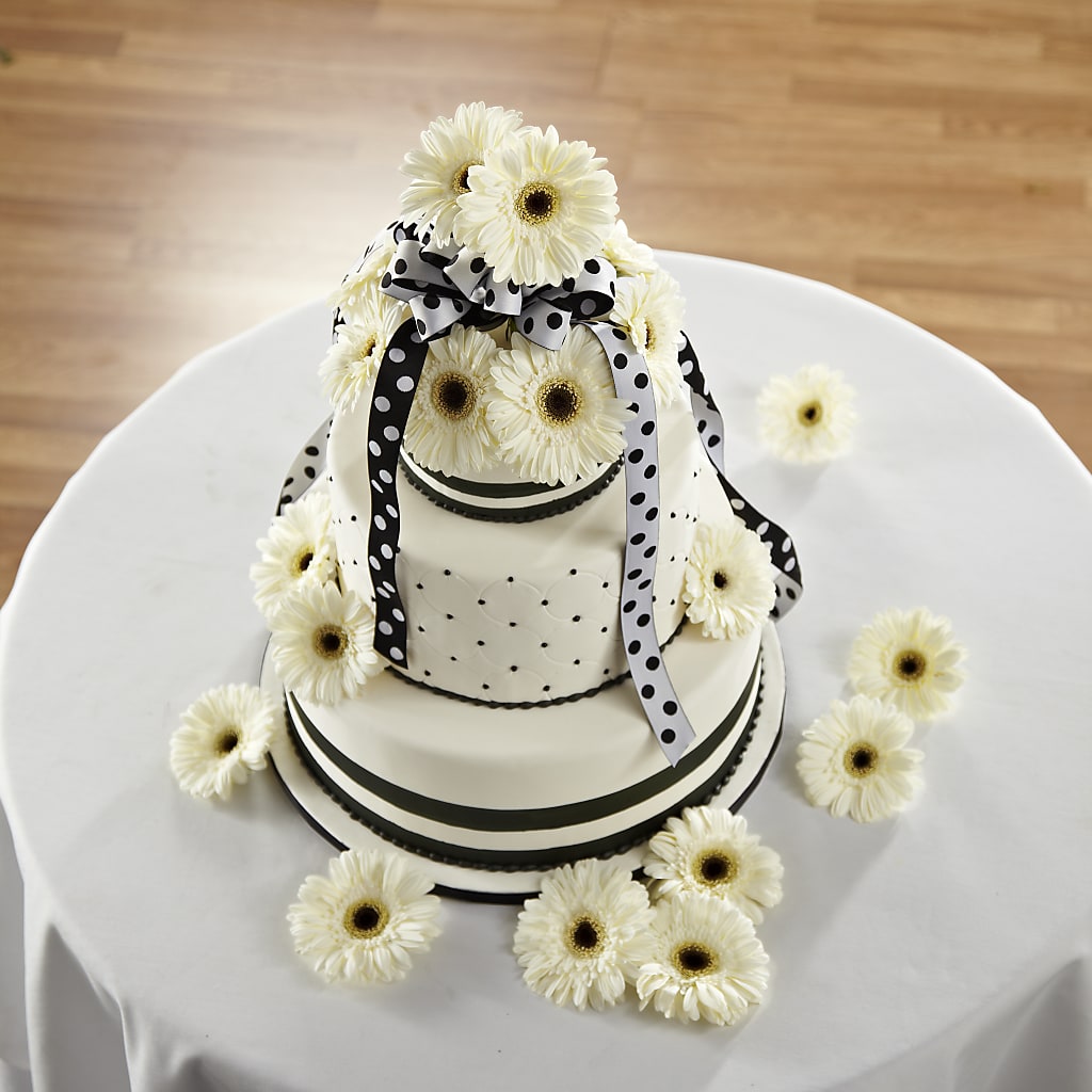 Simple Sophistication Cake Décor – Rambling Rose Florist, Dunedin FL