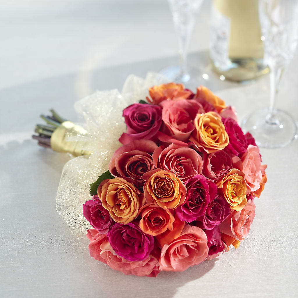 Sweet Roses Bouquet – Rambling Rose Florist, Dunedin FL