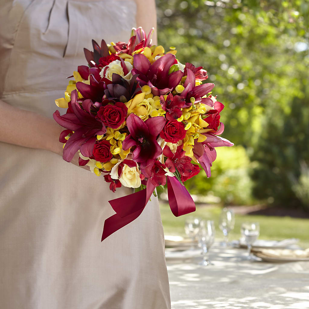 Sunningdale Bouquet – Rambling Rose Florist, Dunedin FL