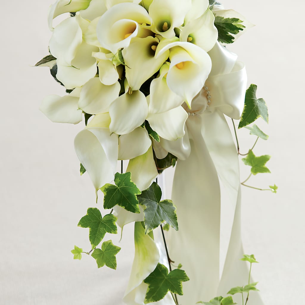 White Chapel Bouquet – Rambling Rose Florist, Dunedin FL