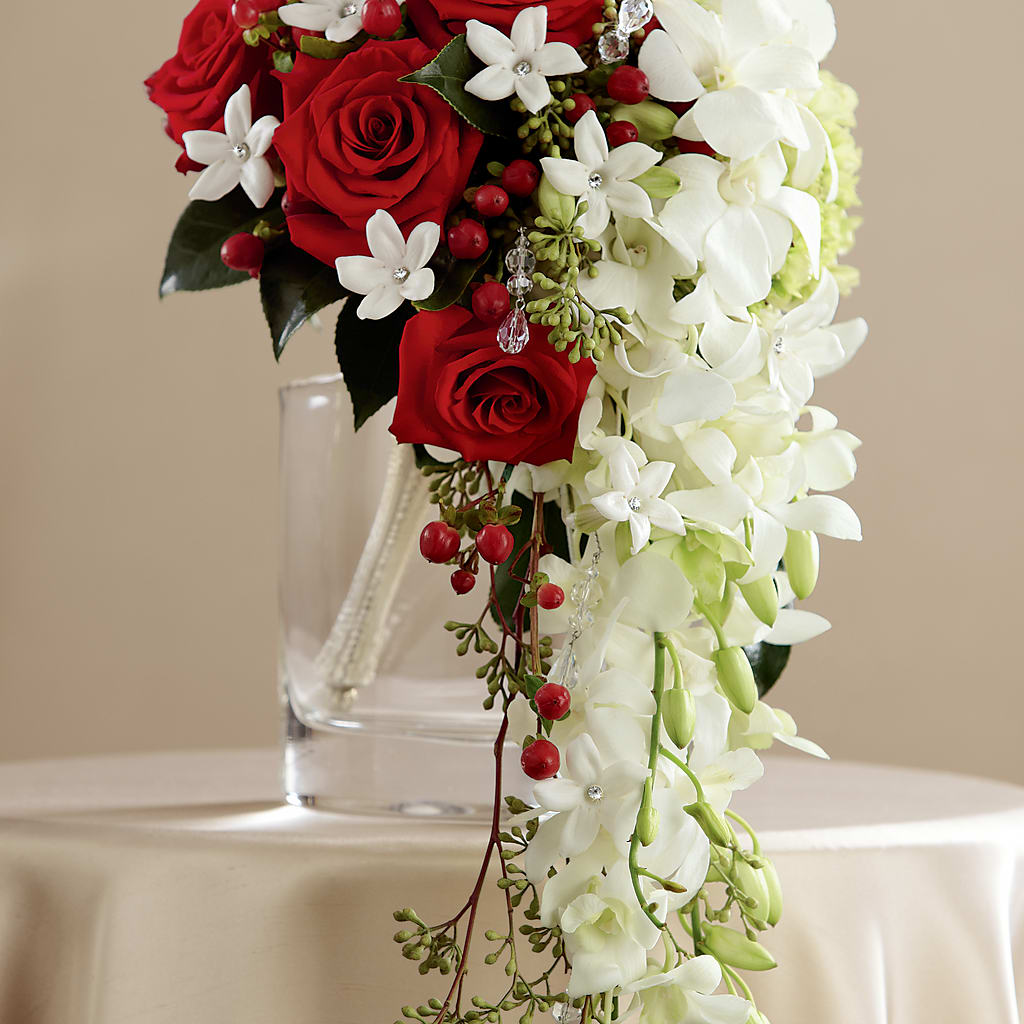 Here Comes the Bride Bouquet – Rambling Rose Florist, Dunedin FL