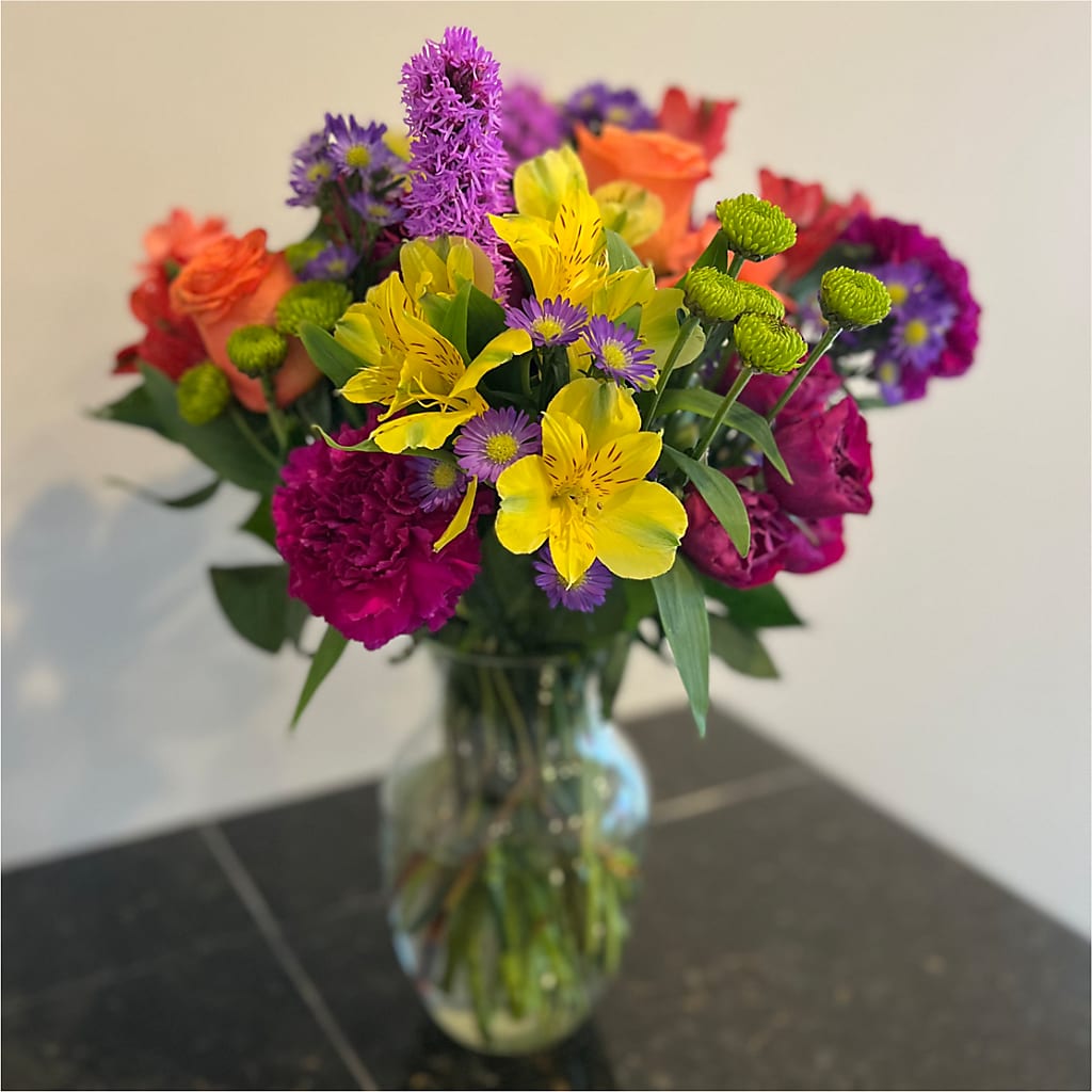 Bold & Bright – A Florist Original –  Rambling Rose Florist, Dunedin FL