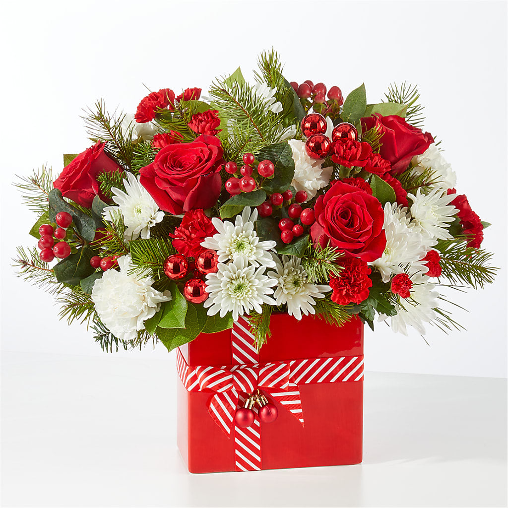 Presents Under the Tree Bouquet –  Rambling Rose Florist, Dunedin FL