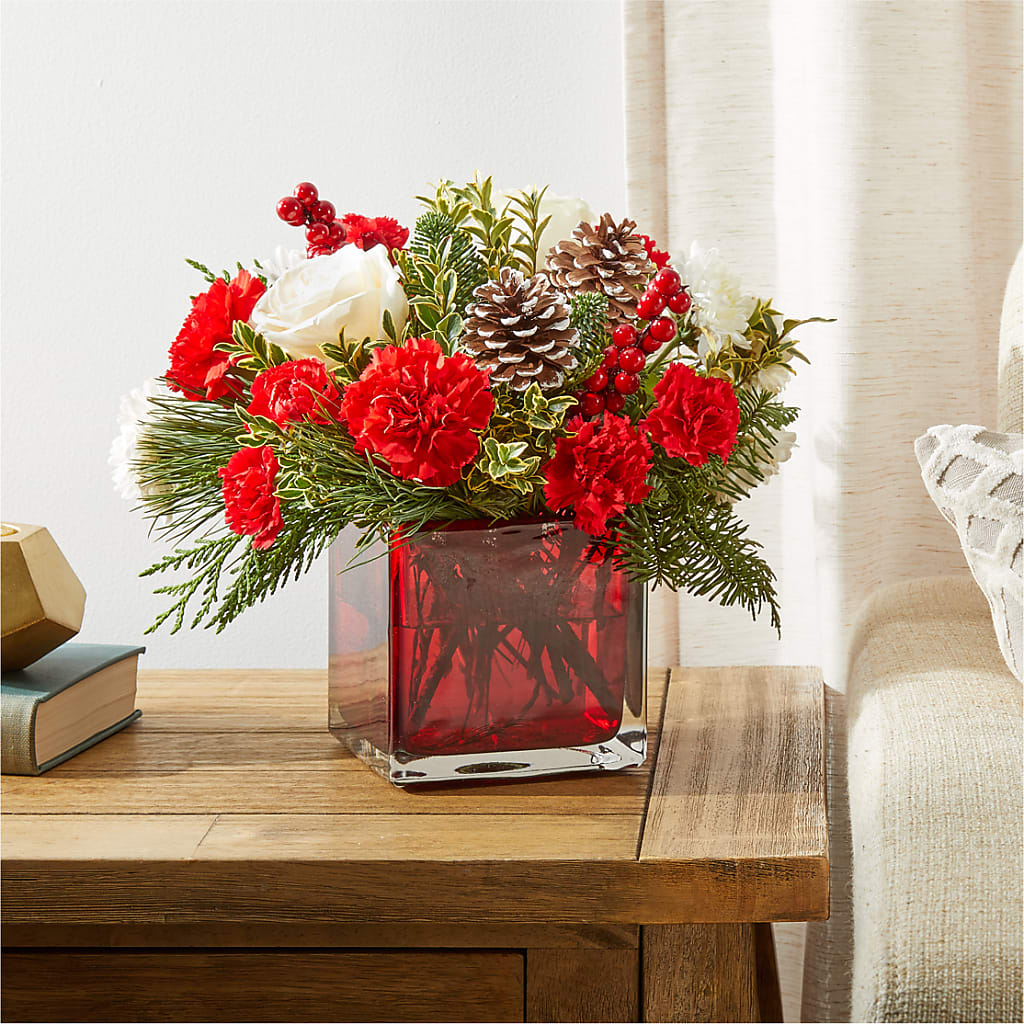Christmas Market Bouquet –  Rambling Rose Florist, Dunedin FL