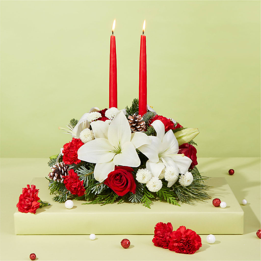 Seasonal Festivities Centerpiece –  Rambling Rose Florist, Dunedin FL