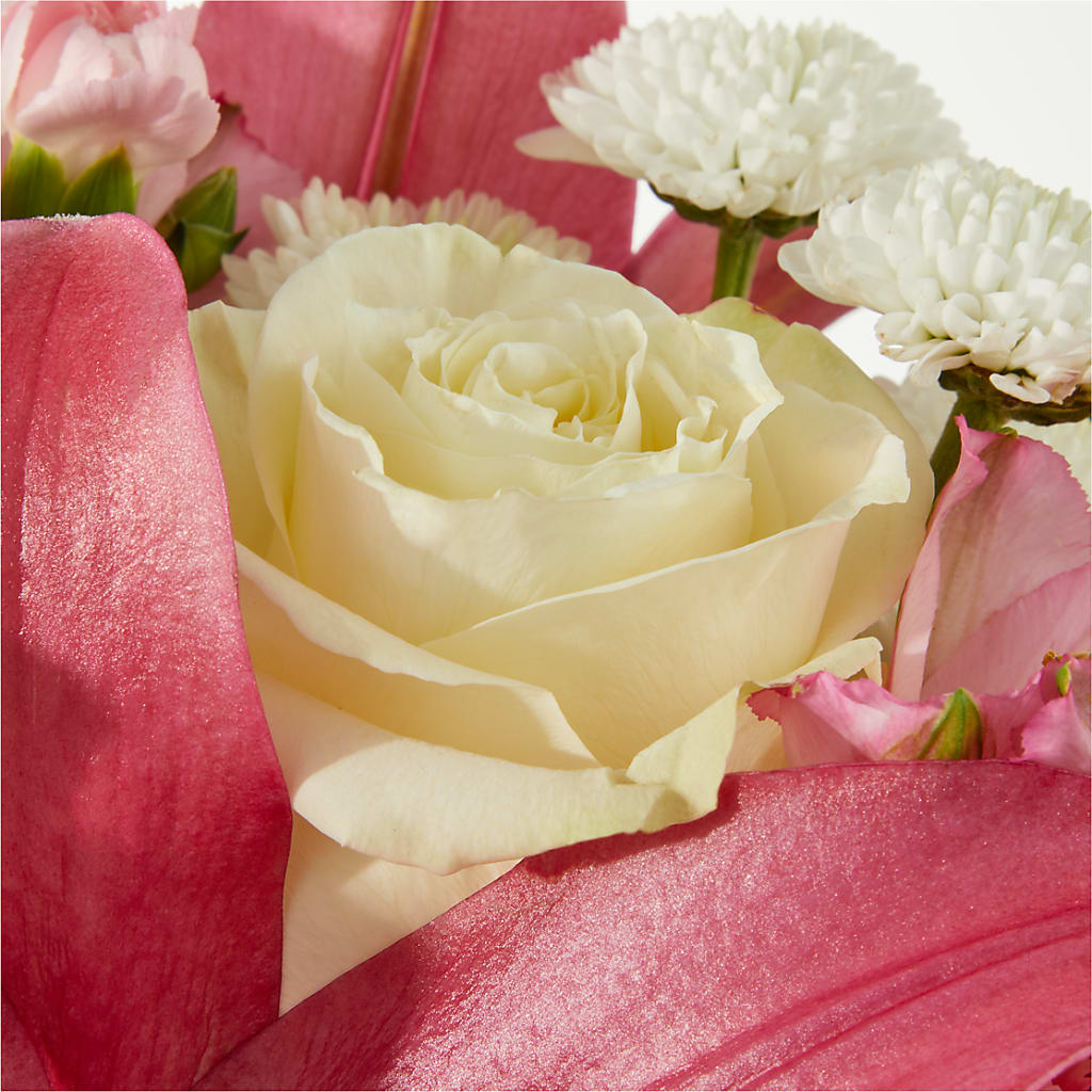 Piece of Cake Bouquet –  Rambling Rose Florist, Dunedin FL