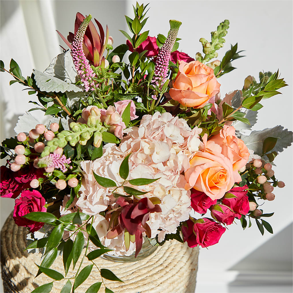 Glitz & Glam Bouquet –  Rambling Rose Florist, Dunedin FL