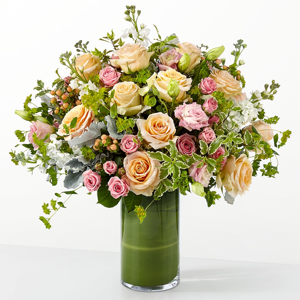 The Glamour Shot –  Rambling Rose Florist, Dunedin FL